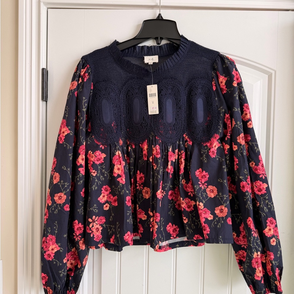 Iris En Elly floral Navy Top from Anthropologie
